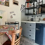 Miraglia 28 피아차암머리나